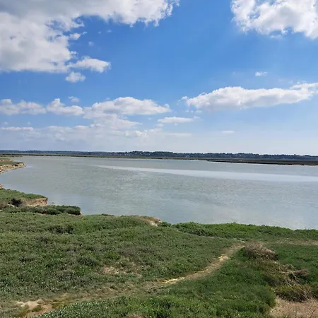 Сasa de vacaciones O Loft Des Croisiens Saint-Quentin-Lamotte-Croix-au-Bailly